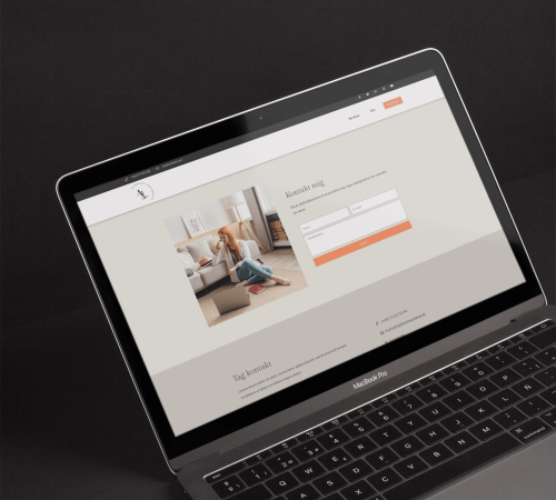 mockup-of-an-angled-macbook-pro-a20334-3.png